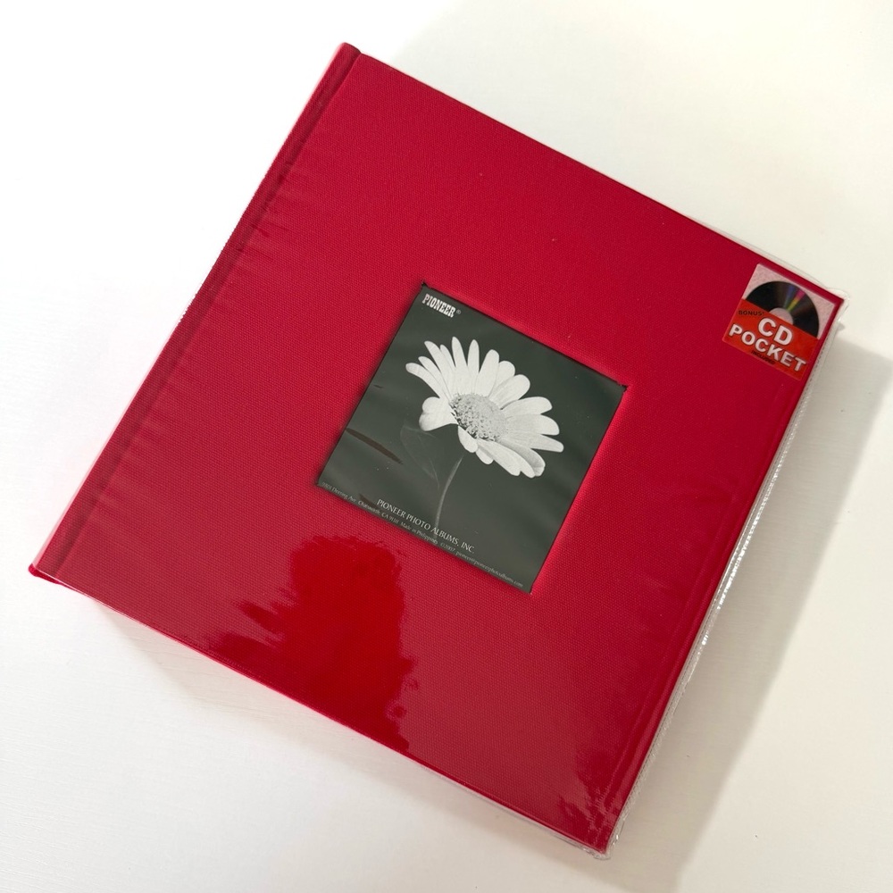 PHOTO ALBUM 200 photos 3CD POCKETS RED 10x 9" with Picture frame cover. 4x6 pics